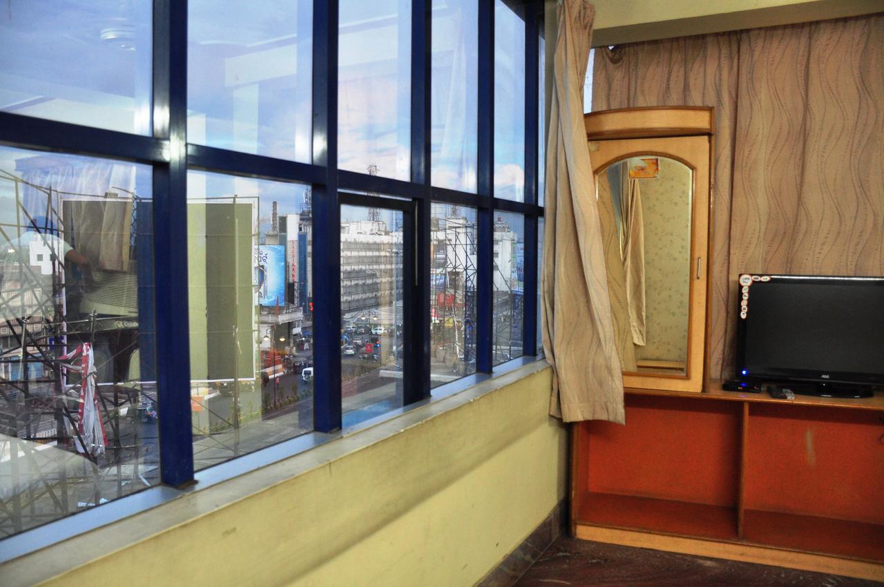 Aastha Hotel Rourkela Ngoại thất bức ảnh