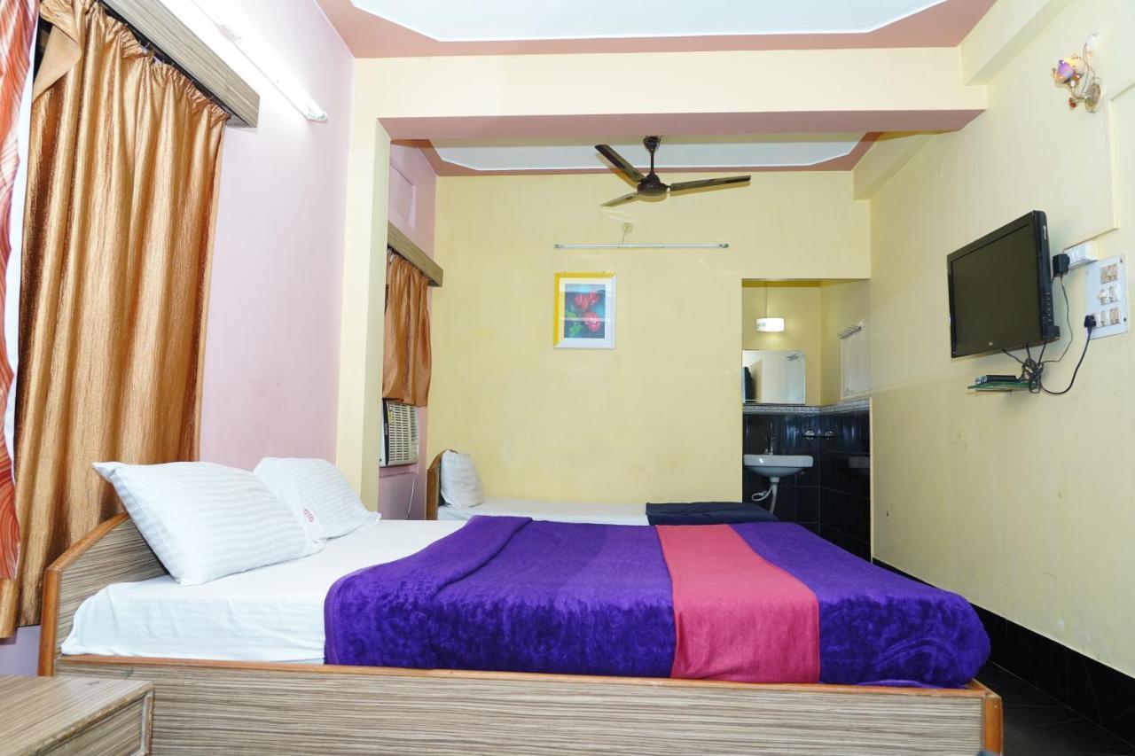 Aastha Hotel Rourkela Ngoại thất bức ảnh